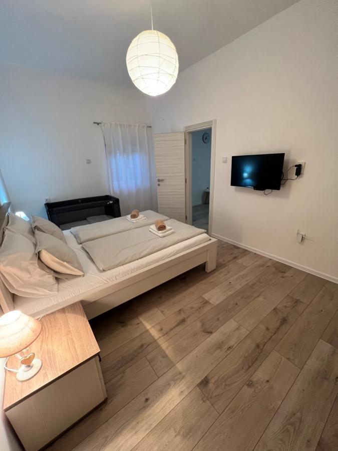 Kaala Apartments Супетарска Драга Екстериор снимка