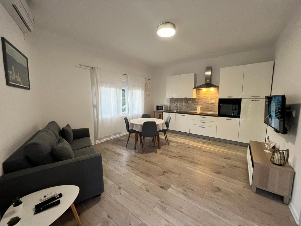 Kaala Apartments Супетарска Драга Екстериор снимка